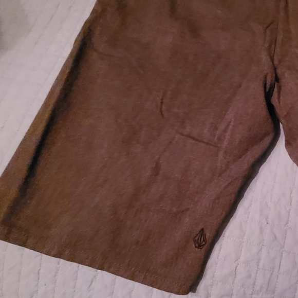 Grey Volcom Mens Walking Shorts 34 - Picture 2 of 5